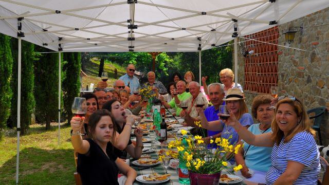Sharing a toast with our friends in the hills of Chianti who were kind enough to host us for a Florentine steak lunch
